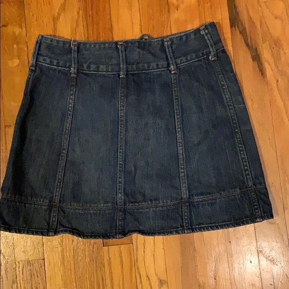 Abercrombie & Fitch front lace-up skirt - Picture 3 of 6